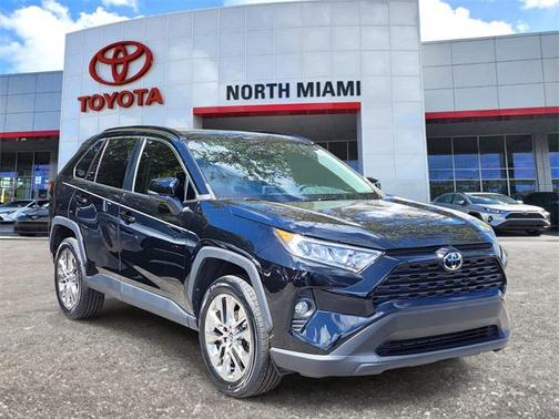 2021 Toyota RAV4 XLE Premium