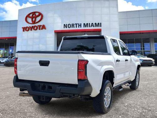 Ice Cap 2025 Toyota Tacoma SR