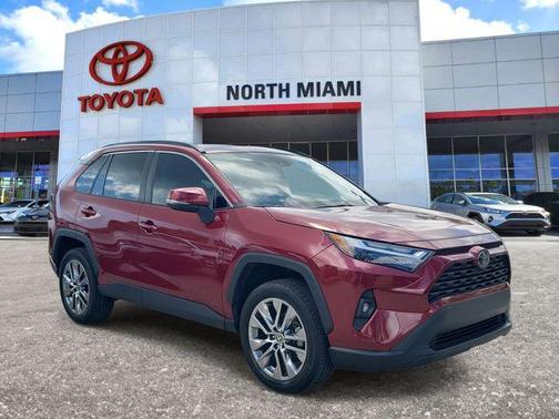 2022 Toyota RAV4 XLE Premium