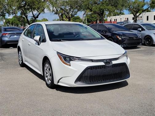 2022 Toyota Corolla LE