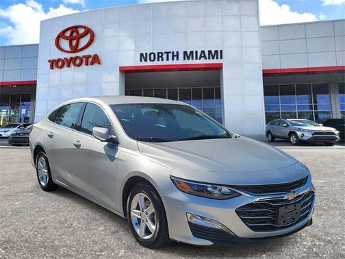 2022 Chevrolet Malibu FWD LT