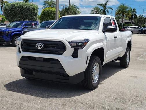 2025 Toyota Tacoma SR