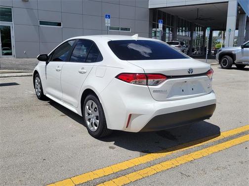 2025 Toyota Corolla Hybrid LE