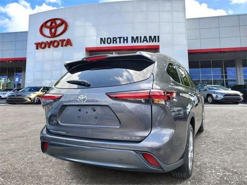 2024 Toyota Highlander Limited