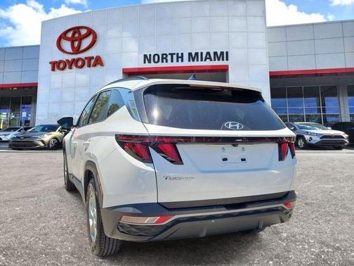 White Pearl 2024 Hyundai TUCSON SEL