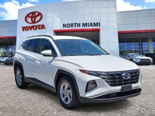 White Pearl 2024 Hyundai TUCSON SEL