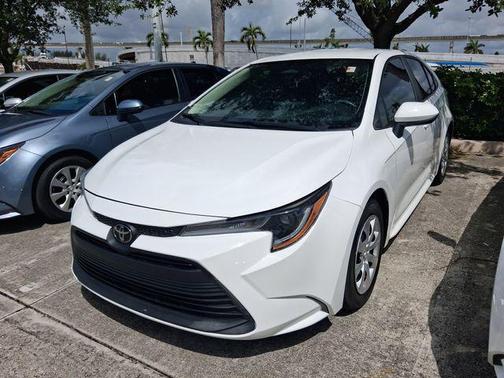 Ice Cap 2024 Toyota Corolla LE