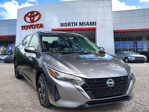 Gun Metallic 2024 Nissan Sentra SV