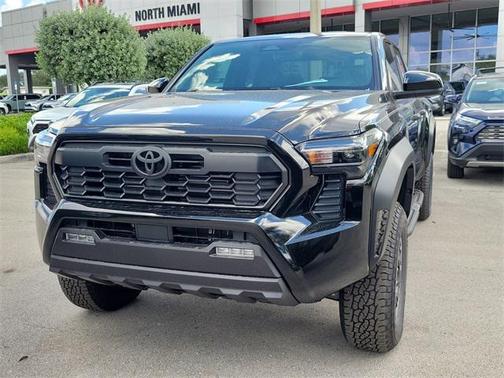 2025 Toyota Tacoma TRD Off-Road