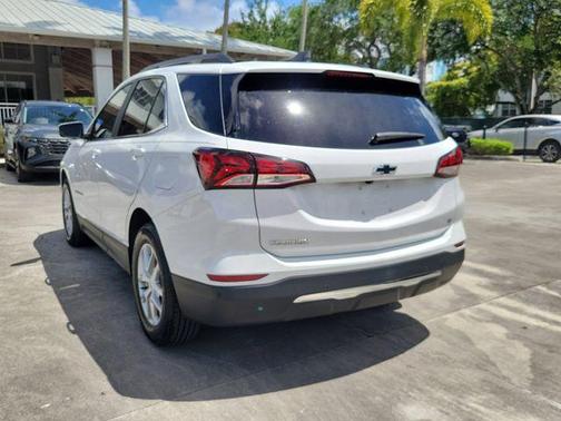 Summit White 2024 Chevrolet Equinox 1LT