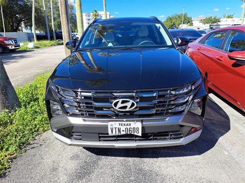 2025 Hyundai TUCSON SEL