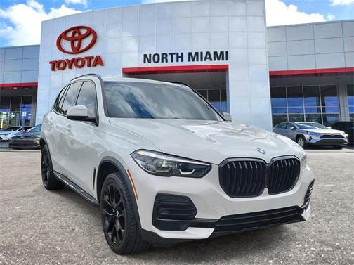 2023 BMW X5 sDrive40i