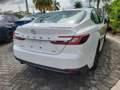 2026 Toyota Camry SE