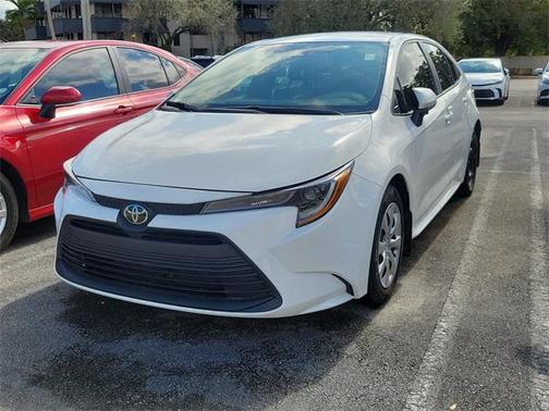 2024 Toyota Corolla LE