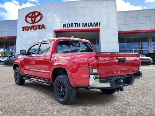 Barcelona Red Metallic 2022 Toyota Tacoma SR5