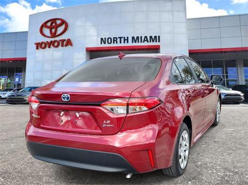 2025 Toyota Corolla Hybrid LE