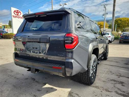 2026 Toyota 4Runner SR5