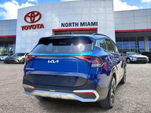 Sapphire Blue 2025 Kia Sportage EX