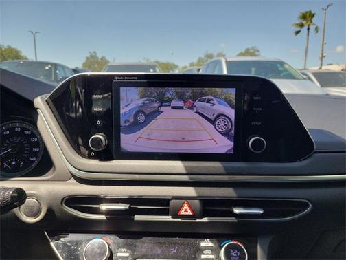 2022 Hyundai SONATA SEL