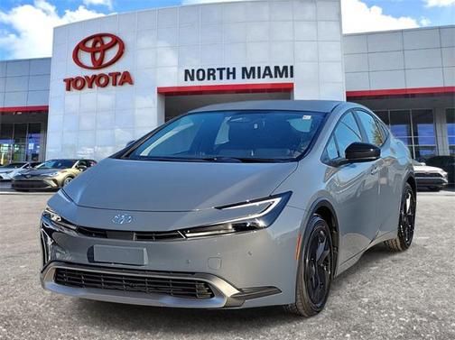 2024 Toyota Prius Prime SE