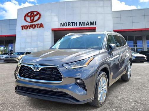 2023 Toyota Highlander Hybrid Limited