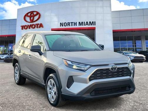 2024 Toyota RAV4 LE