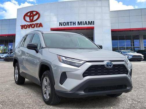 2024 Toyota RAV4 Hybrid SE