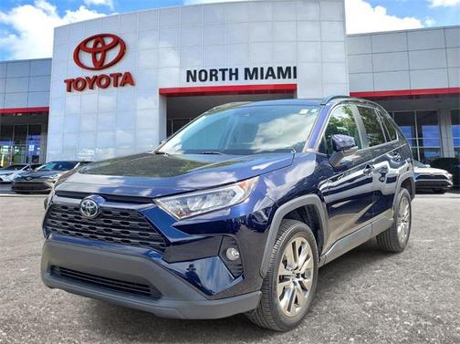 2019 Toyota RAV4 XLE Premium