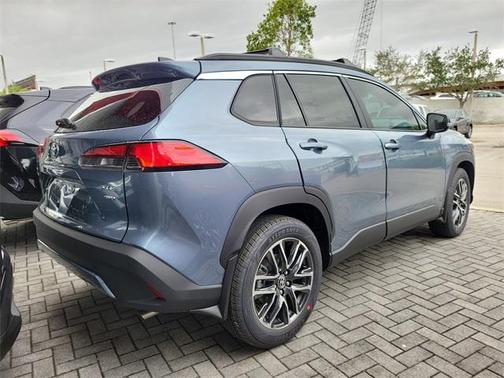 2026 Toyota Corolla Cross XLE