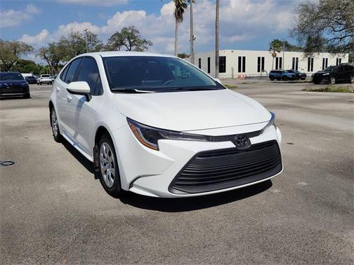 2025 Toyota Corolla LE