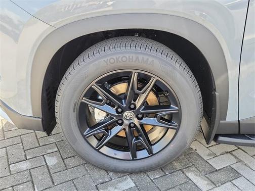 2025 Toyota Grand Highlander Hybrid Limited MAX