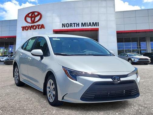 2025 Toyota Corolla LE