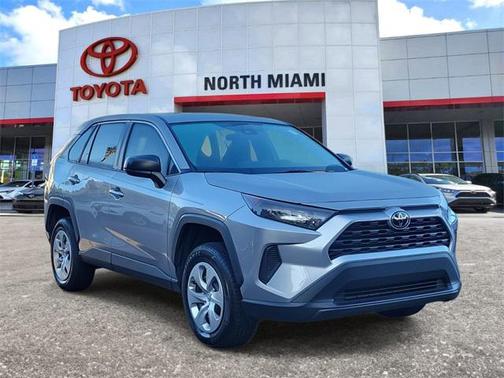 2022 Toyota RAV4 LE