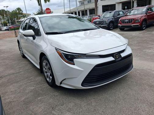 Ice Cap 2024 Toyota Corolla LE
