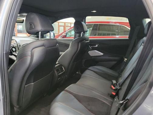 Lunar Silver Metallic 2023 Acura RDX Base
