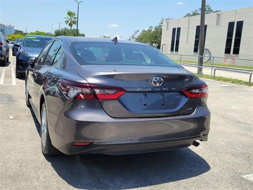 2024 Toyota Camry LE