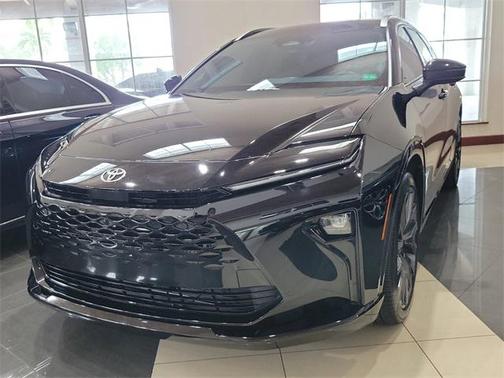 2025 Toyota Crown Signia Limited