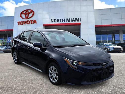 2022 Toyota Corolla LE
