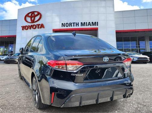 2024 Toyota Corolla Hybrid SE