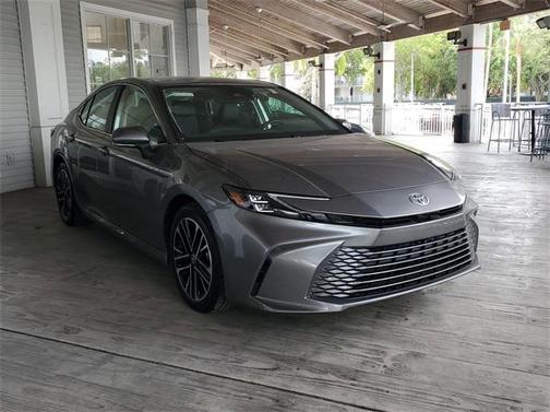 2025 Toyota Camry XLE