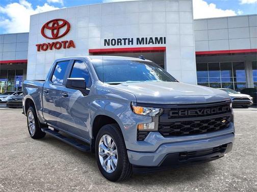 2024 Chevrolet Silverado 1500 Custom
