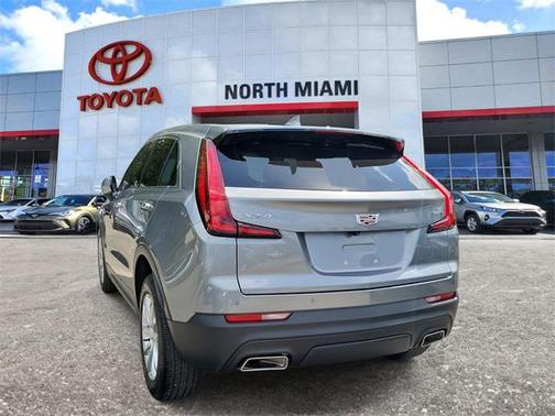 2023 Cadillac XT4 Luxury