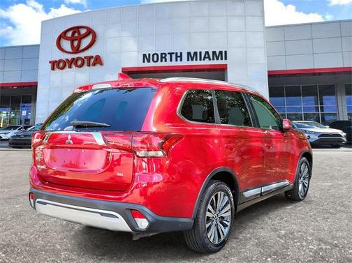 2020 Mitsubishi Outlander SEL