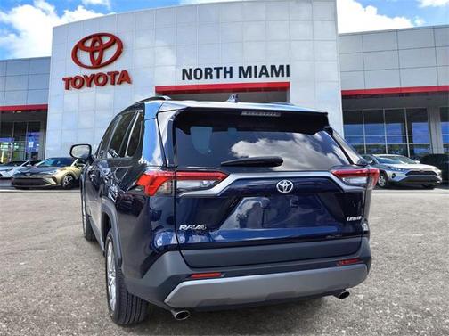 2023 Toyota RAV4 Limited