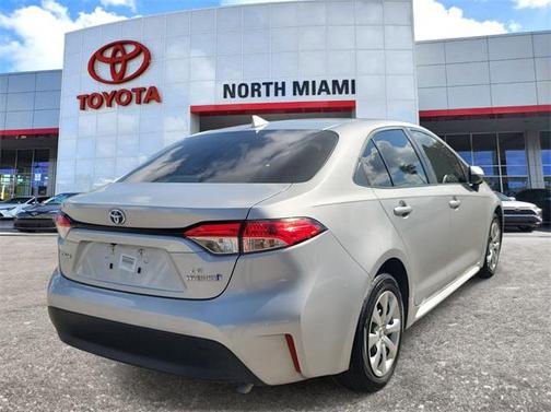 2024 Toyota Corolla Hybrid LE
