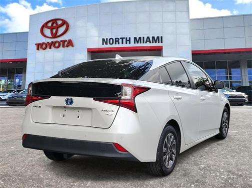 2019 Toyota Prius L
