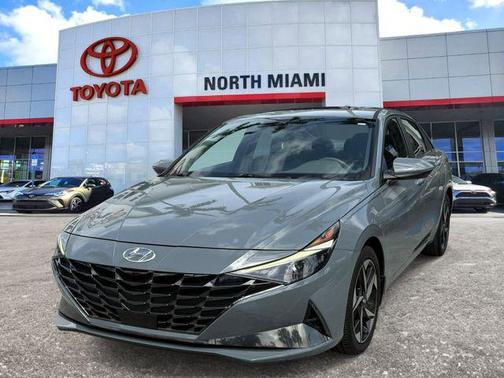 Electric Shadow 2022 Hyundai ELANTRA SEL