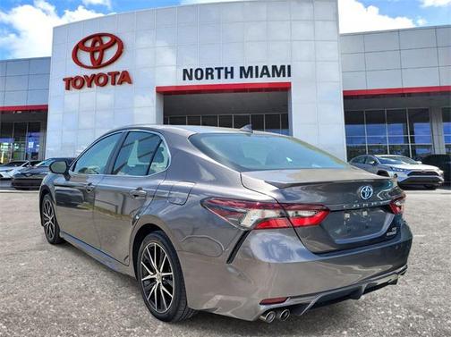 2023 Toyota Camry SE