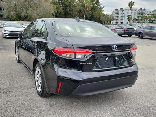 2025 Toyota Corolla Hybrid LE