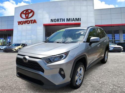 2021 Toyota RAV4 XLE